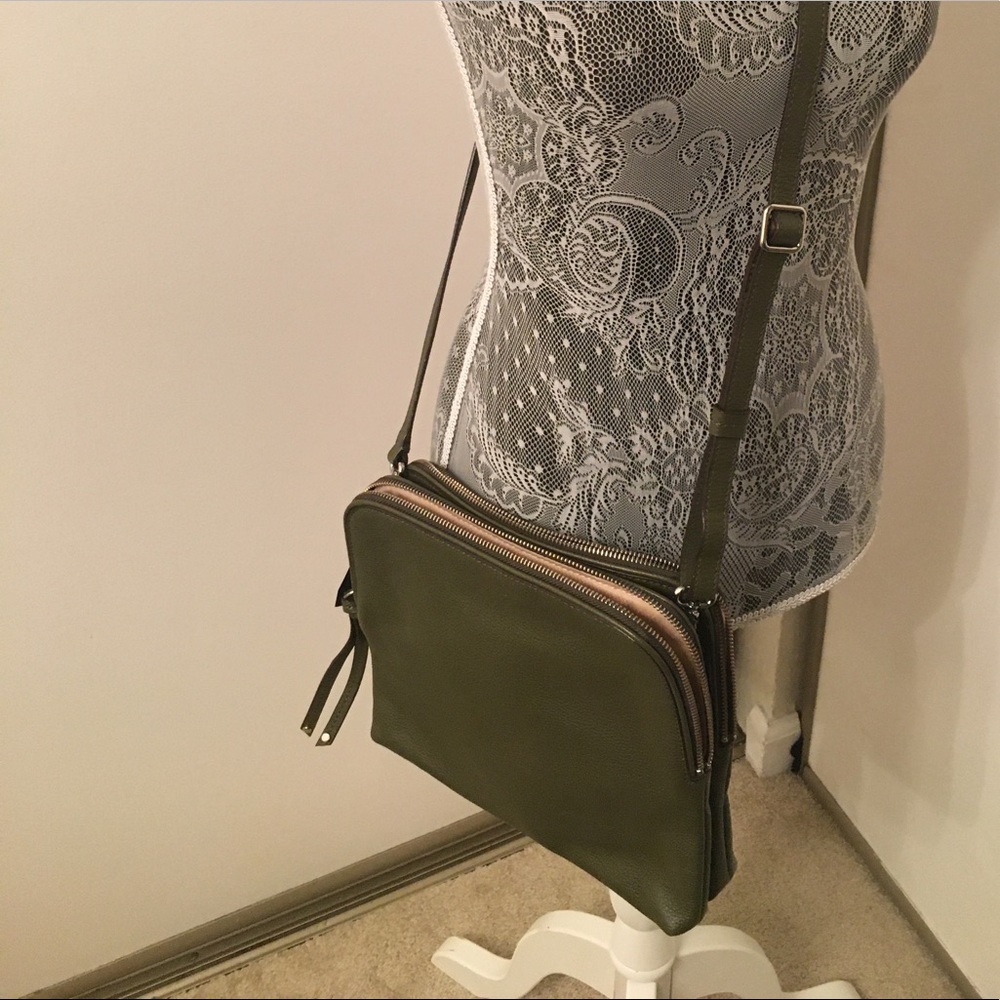 Banana Republic Crossbody